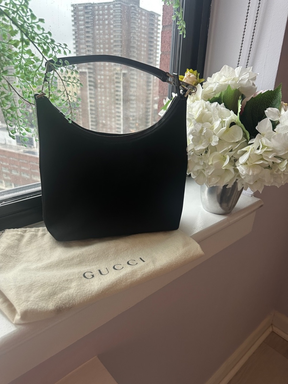 Gucci Black nylon with leather trim Shoulder Bag with Curved Top Handle